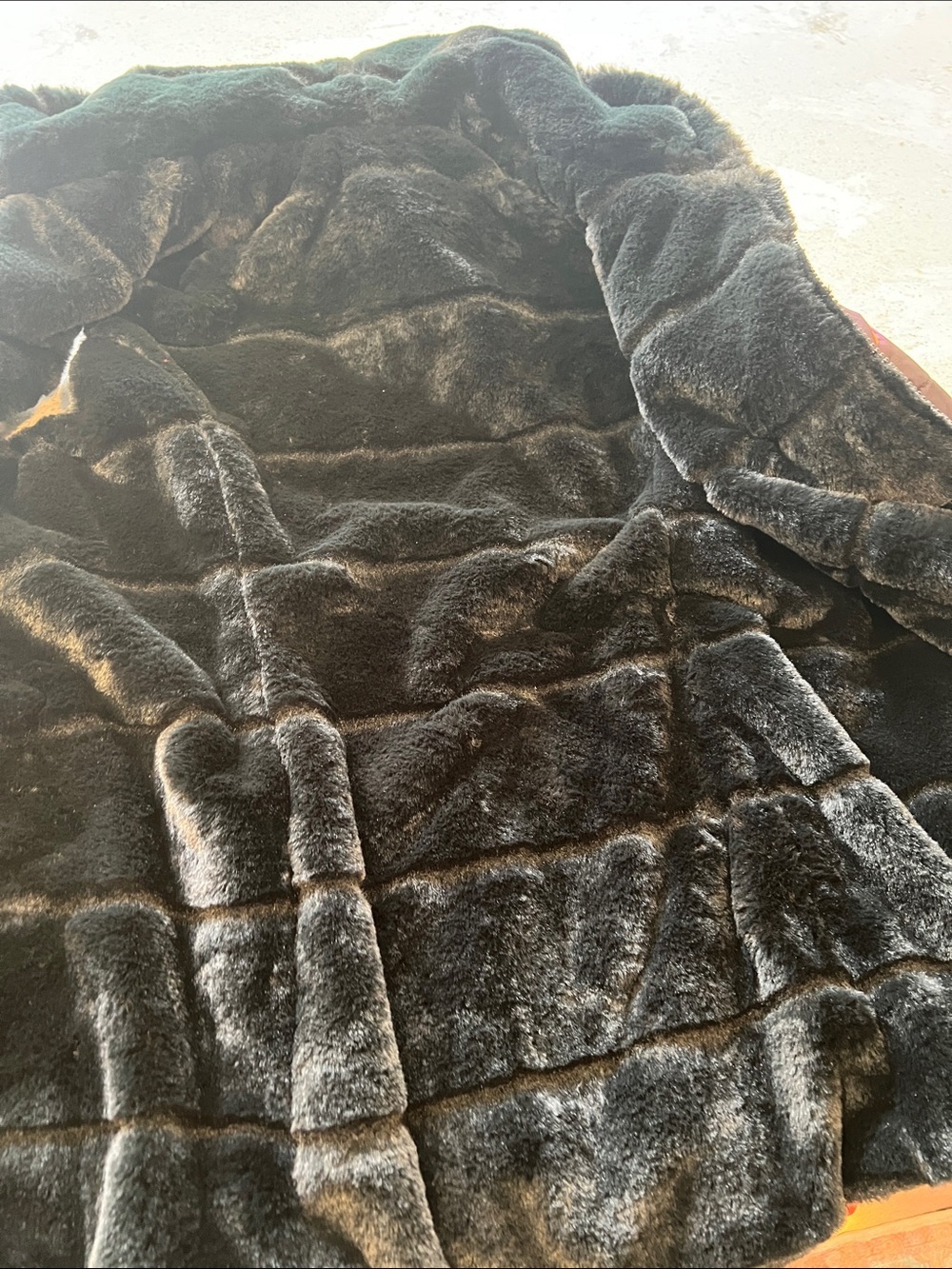 Roaman's Reversible Faux Fur Floral Puffer Vest Hooded Black Multi Size 20W New - Picture 5 of 13